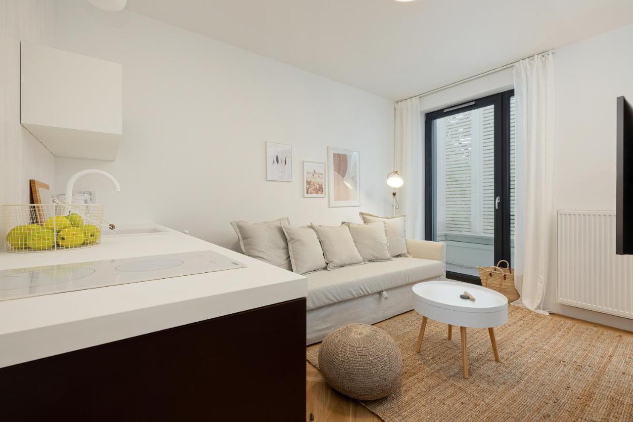 Lovesea Apartments 里沃 外观 照片